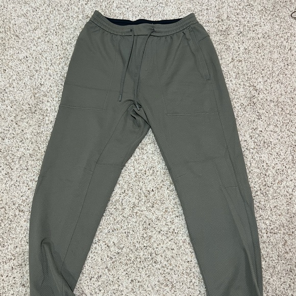 Lululemon Joggers - Picture 1 of 3
